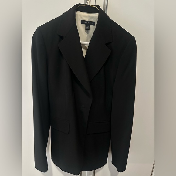 Banana Republic Black Martin Fit Suit Pants. Size 6. - Picture 9 of 15